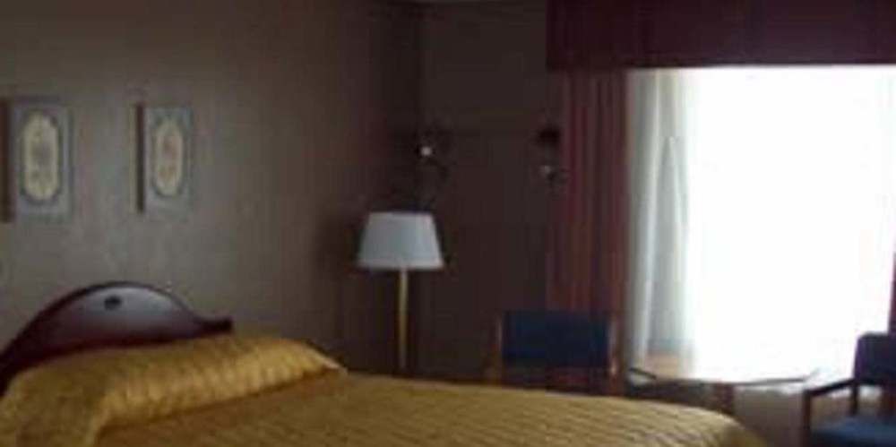 Lyons Inn Екстер'єр фото